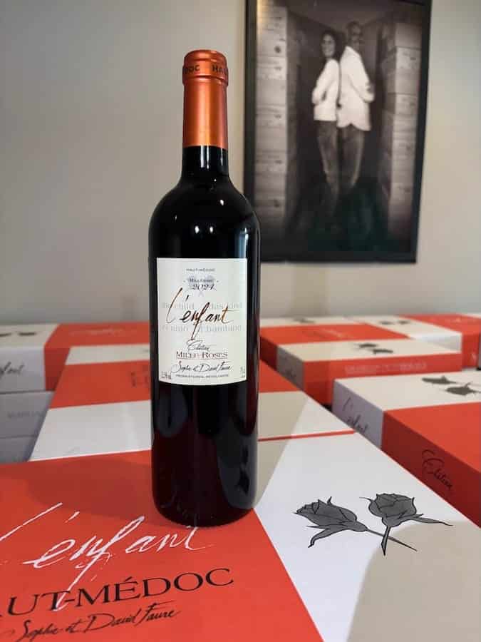 Bouteille L'Enfant sur cartons Bouteille LEnfant sur cartons