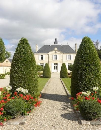 Contactez l'équipe du Château Mille Roses à Macau en Médoc 1 chateau mille roses decouvrez notre univers 4